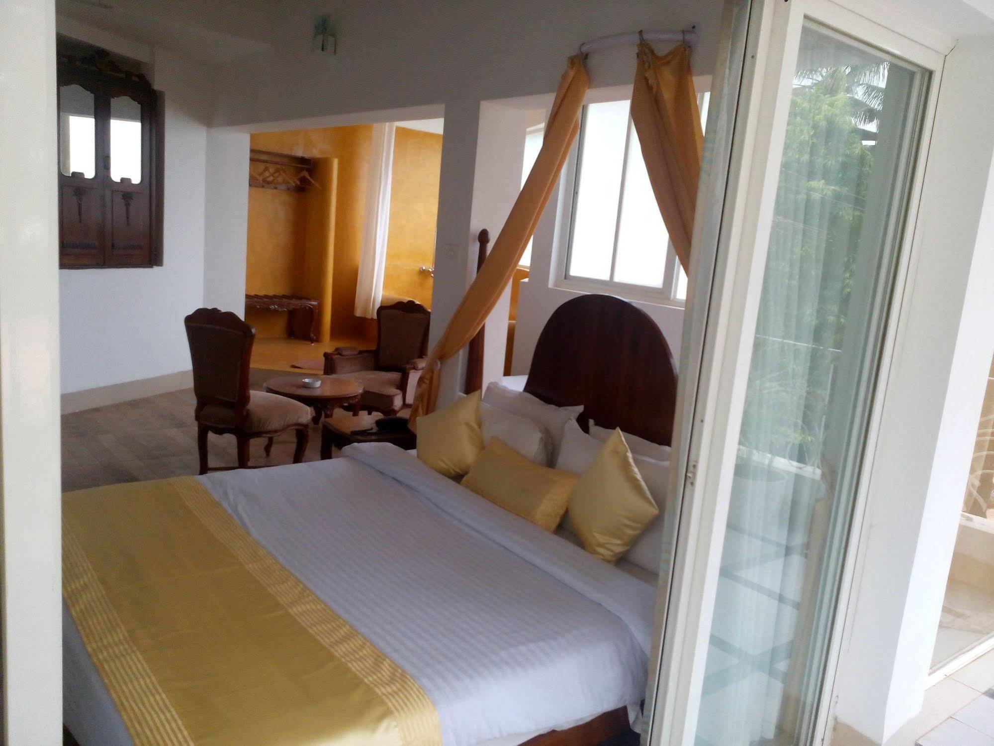 Pirache Art Hotel & Spa, Calangute Dış mekan fotoğraf